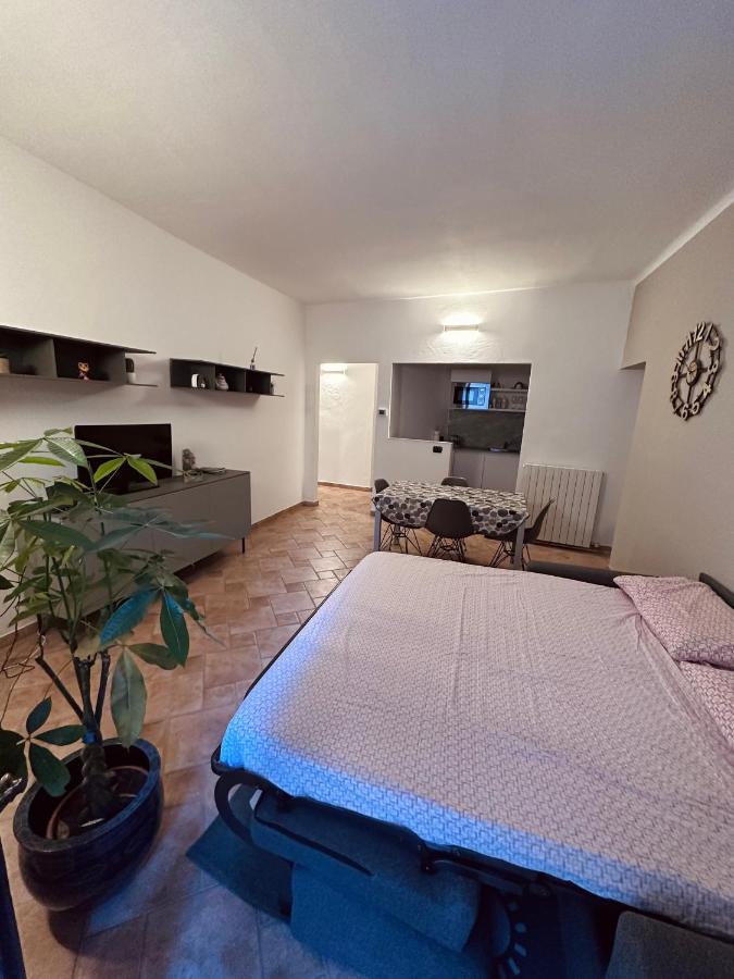 La Casa Del Corso Apartamento Arona Exterior foto